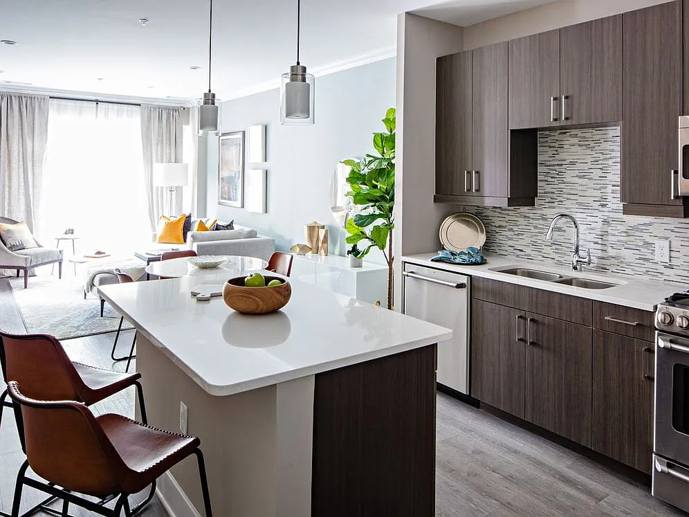 Kitchen - Avalon Great Neck