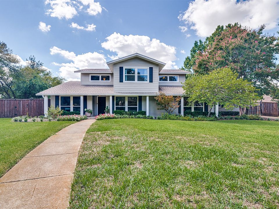 1st image of 10605 De Bercy Ct