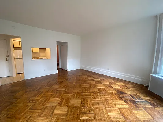 Rented by Aventana | media 6