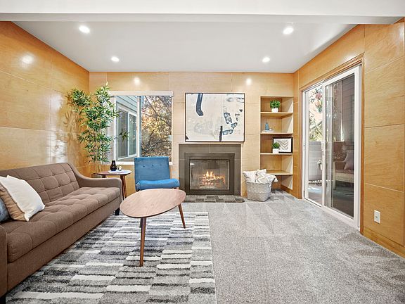 3rd image of 3025 127th Pl SE APT L21