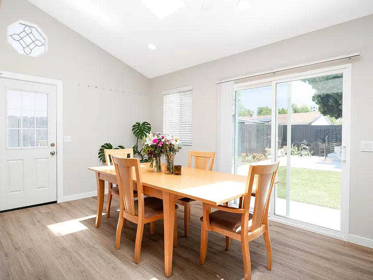 5357 Redding Rd — Photo 9