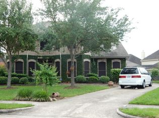 7318 Avalon Ct, Pasadena, TX 77505