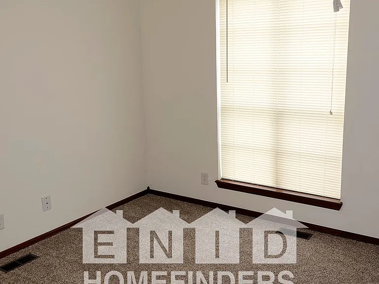 313 Split Rail Rd — Photo 15
