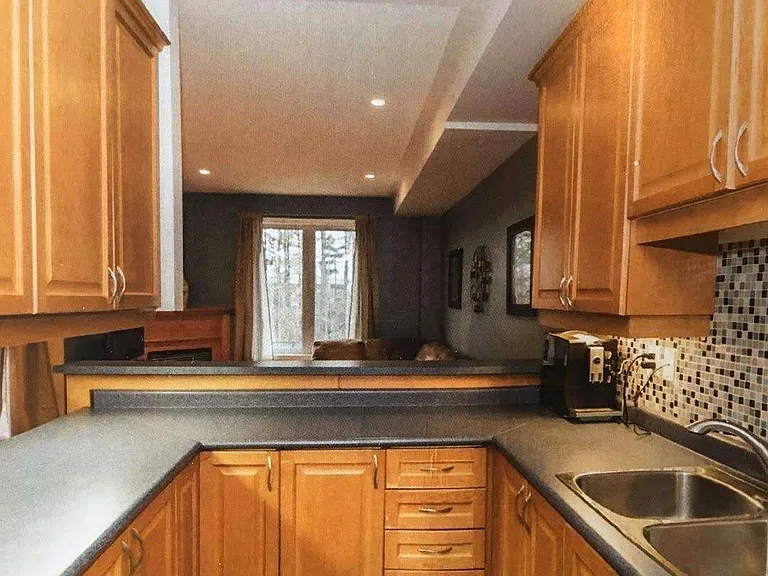 4 Williams St — Photo 4