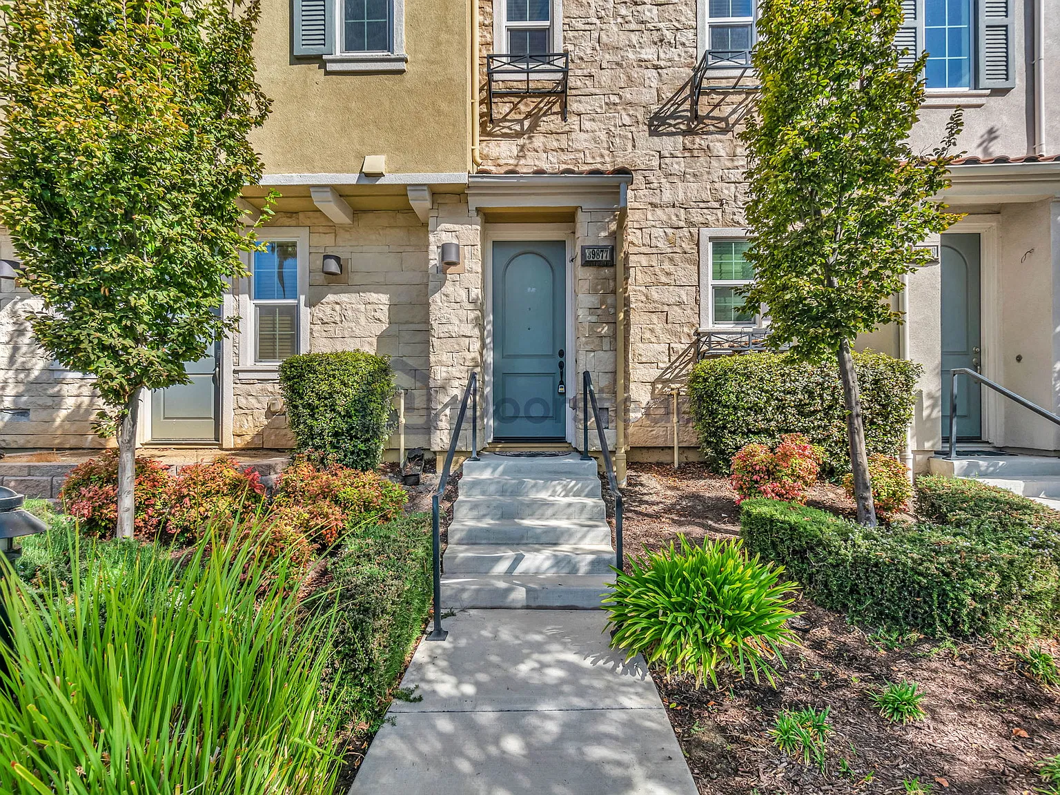 2 bed, 2.5 bath, 1486 sqft, $3,540 — Photo 2
