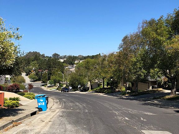 2nd image of 2021 Fairmont Dr