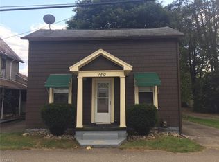 140 Bank Ln SW, New Philadelphia, OH 44663