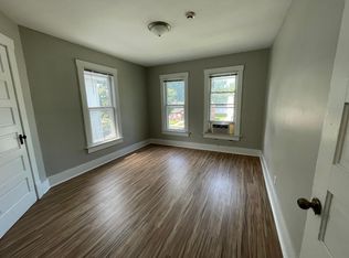 1454 S 7th St, Terre Haute, IN 47802