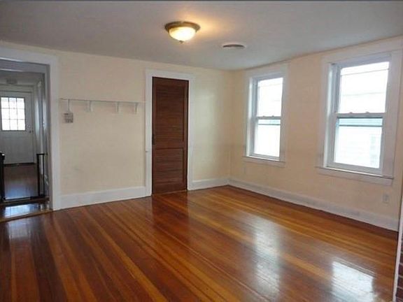 2nd image of 18 Lebanon St #2