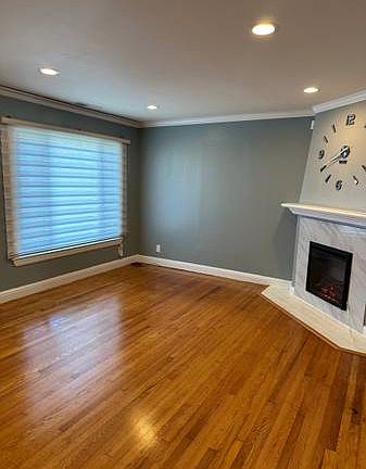 4th image of 509 Oak Ave