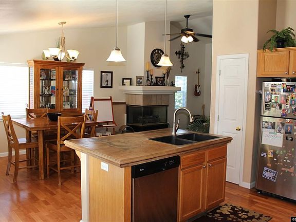 5th image of 1293 Chichester Dr