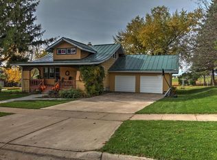 100 N Prairie St, Westby, WI 54667