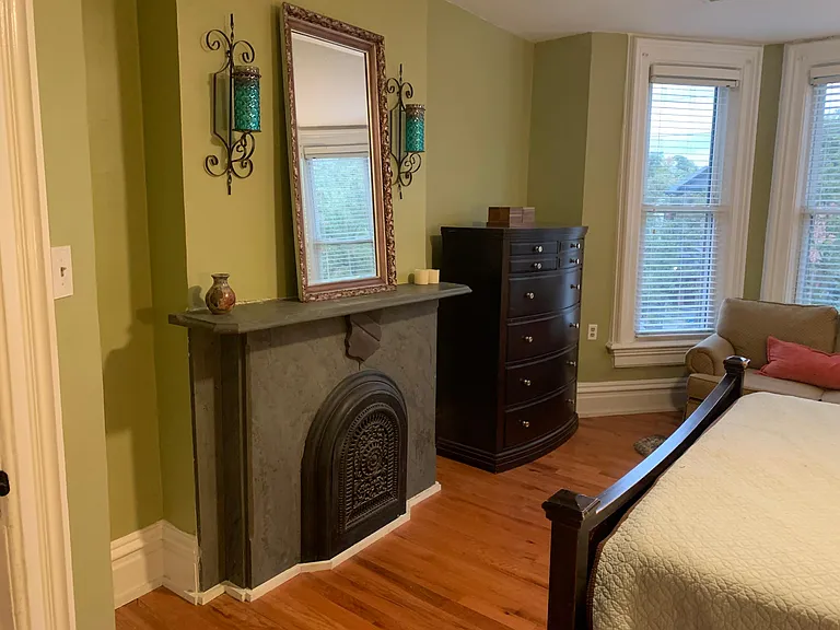 141 Warren St — Photo 10