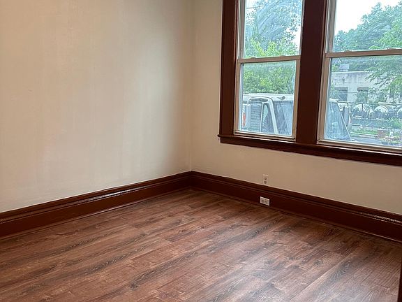 Bedroom #1