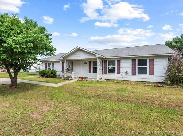 619 Palmetto Rd, Bartlesville, OK 74003