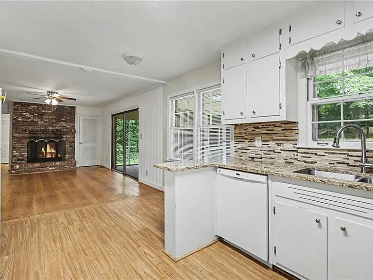 4725 Kitty Hawk Pl — Photo 12