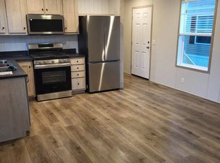 10039 County Road 4 #7, Middlebury, IN 46540