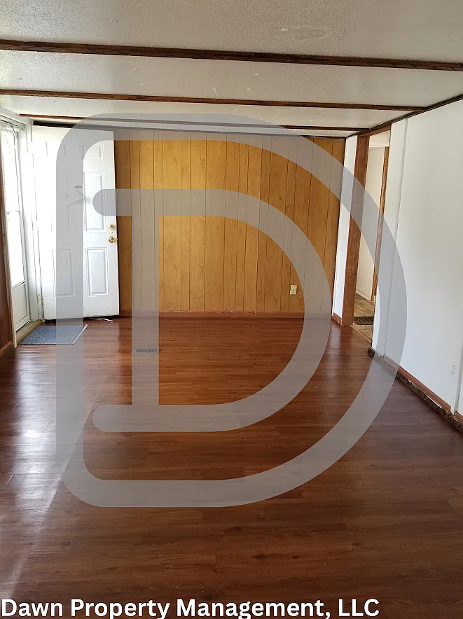 192 Riverside Cir — Photo 4