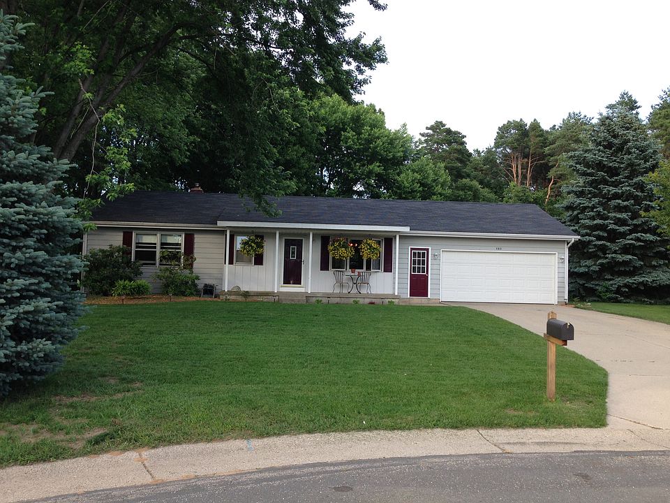 1st image of 583 Sunview Ct SE