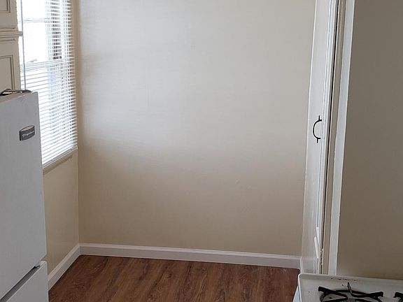 Large kitchen features eating area