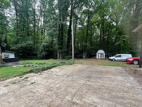 3rd image of 4248 Old Norcross Rd