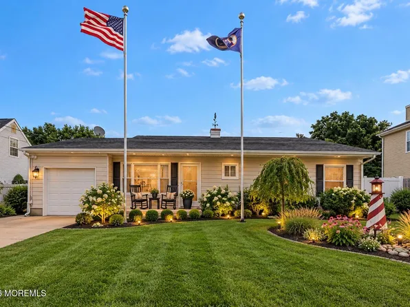 8 Creek Road, Port Monmouth, NJ 07758