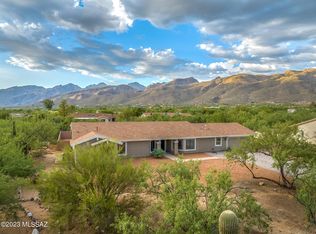 4611 N Shinumo Dr, Tucson, AZ 85749