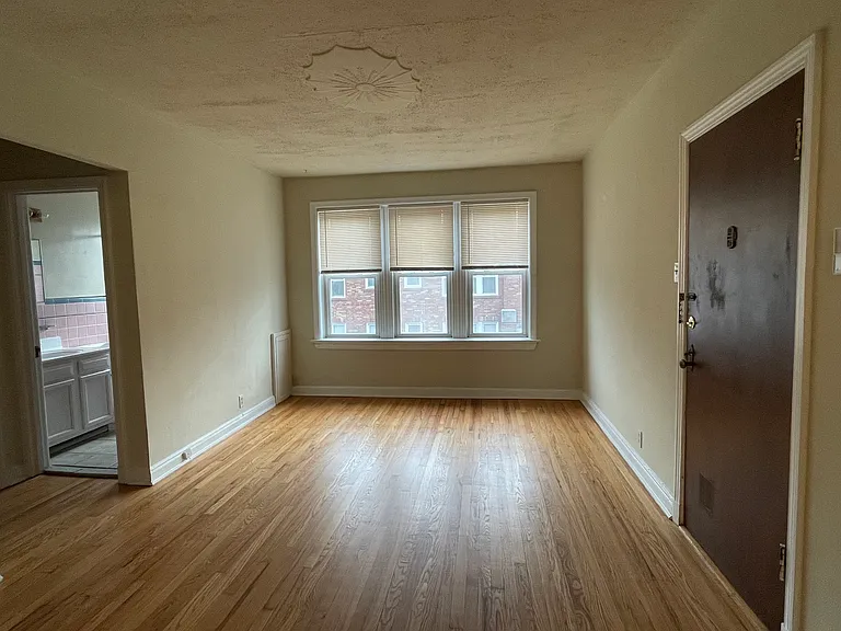 1226 Bellevue Ave — Photo 7