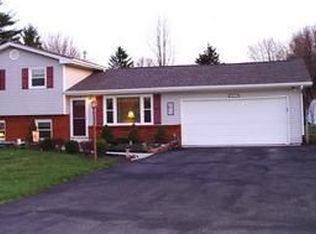 4957 Dellen Rd, Groveport, OH 43125