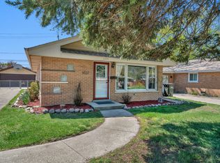 6537 102nd Pl, Chicago Ridge, IL 60415