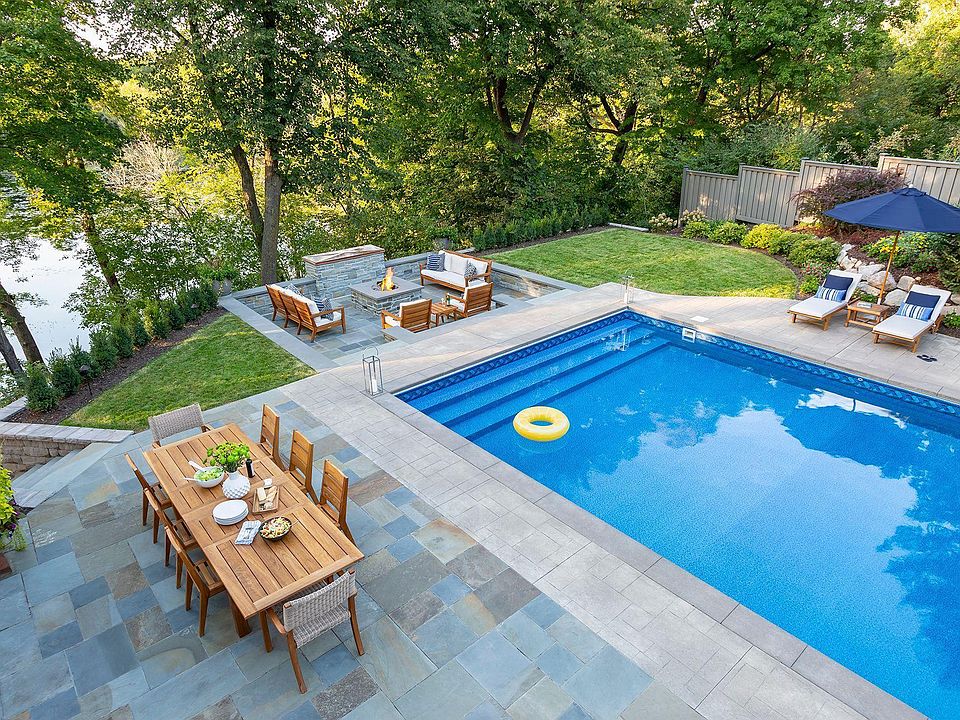 18202 Shavers Lake Dr, Deephaven, MN 55391 Zillow