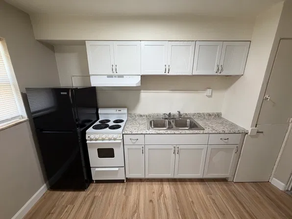 5716 Wilborn Dr APT B, Saint Louis, MO 63136