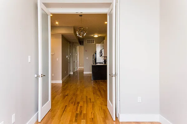 Rented by Nooklyn NYC LLC | media 20