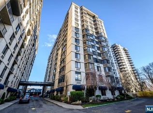 316 Prospect Ave APT 5K, Hackensack, NJ 07601