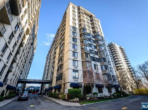 316 Prospect Ave APT 5K, Hackensack, NJ 07601