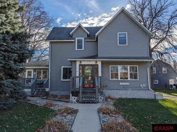 232 Cleveland Ave W, Winnebago, MN 56098
