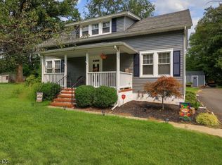44 Readington Rd, Whitehouse Station, NJ 08889