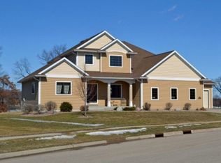 480 Driftwood St, West Salem, WI 54669
