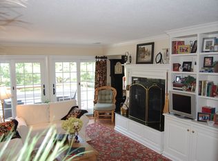 6 Wilton Crst, Wilton, CT 06897