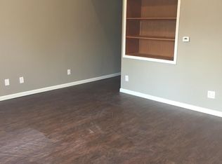 122 W Washington St #122, Philo, IL 61864