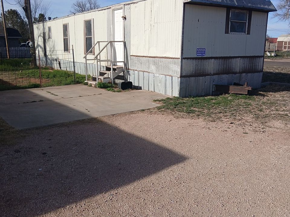 1st image of 901 Piersall Ave