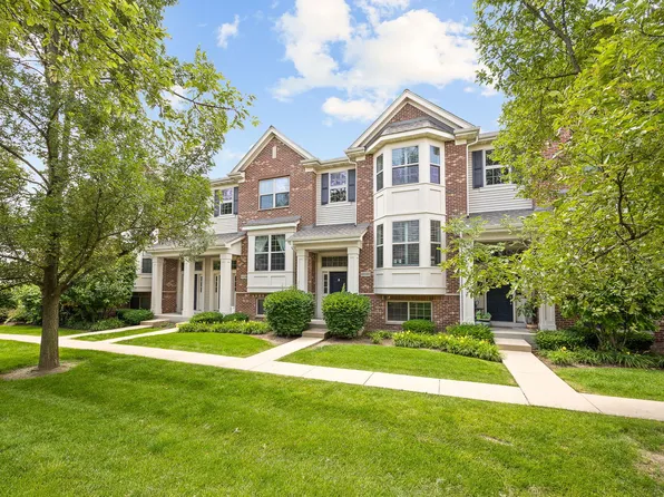 0N080 Vermont Ct, Winfield, IL 60190
