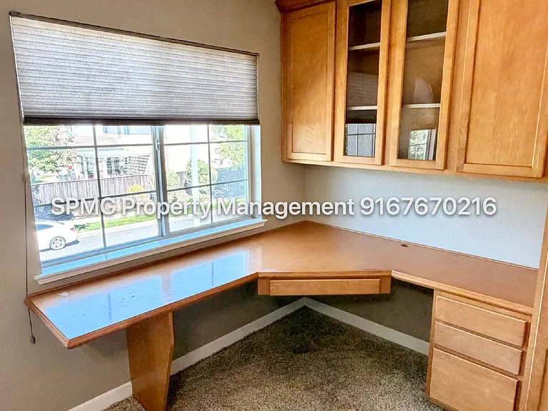 609 Granada Pass Dr — Photo 26