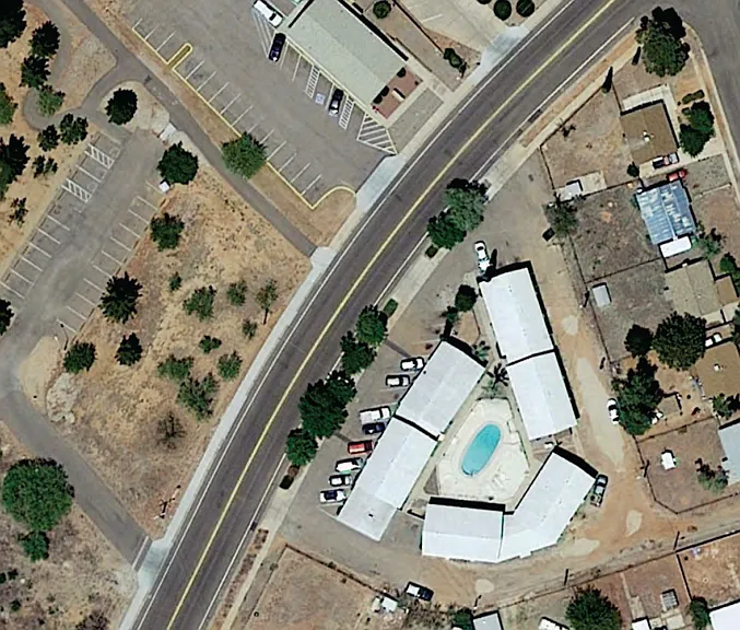 Sierra Linda Apartments — Photo 14
