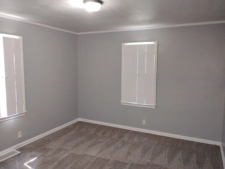 4325 N Olney St — Photo 25