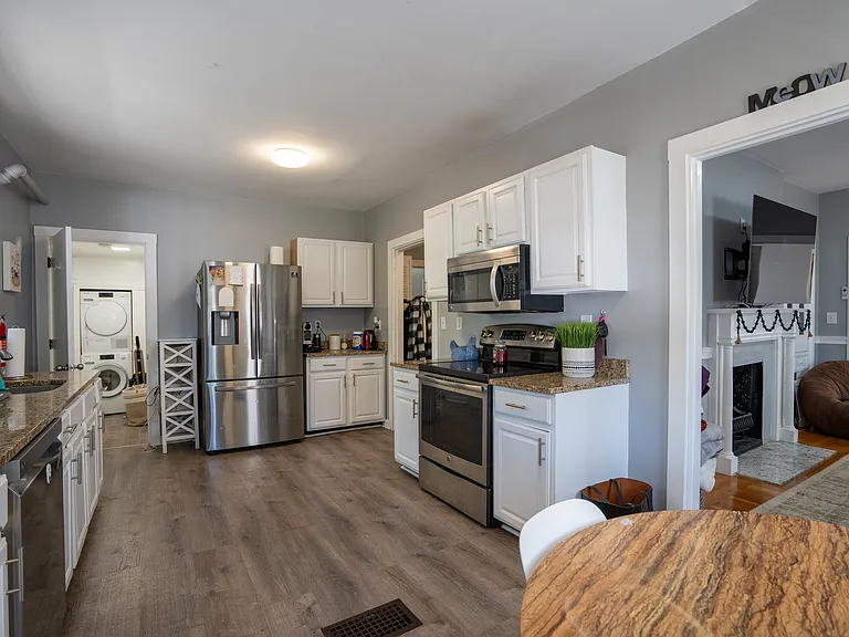 40 Newcastle Rd #1 — Photo 13