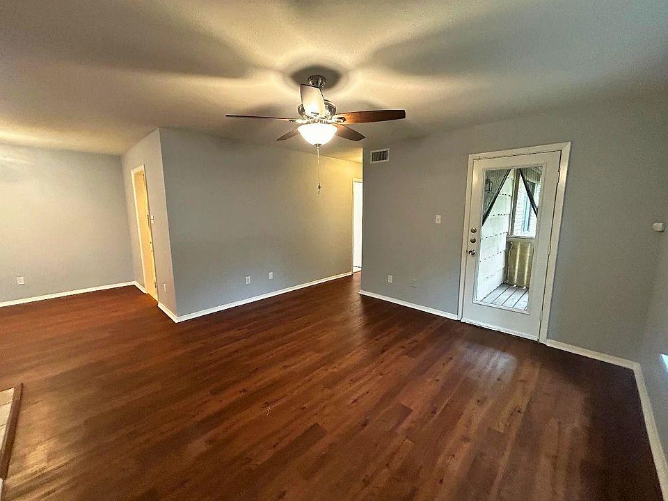 1st image of 8210 Bent Tree Rd APT 247