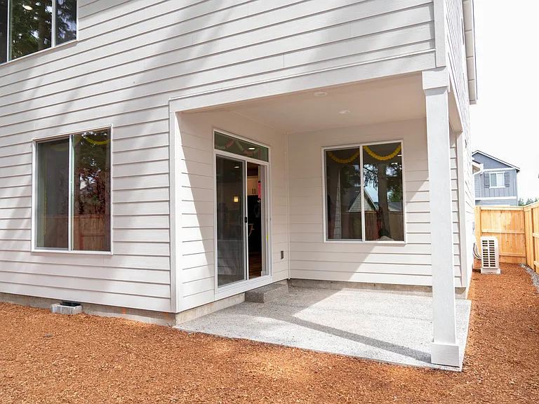 13215 NE 83rd Way — Photo 13