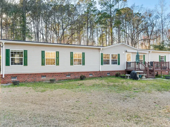 754 Miriam Ln, Ridgeville, SC 29472