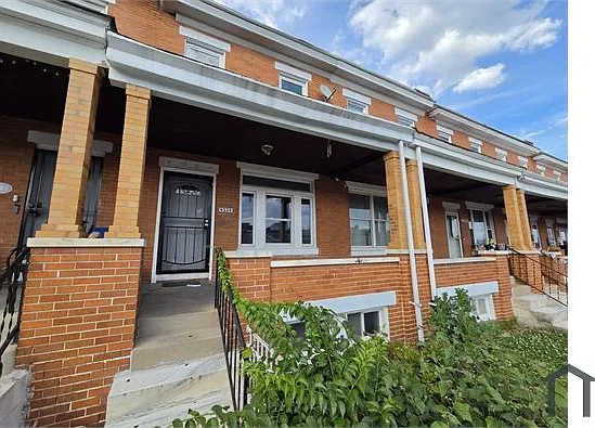 4224 Sheldon Ave — Photo 1